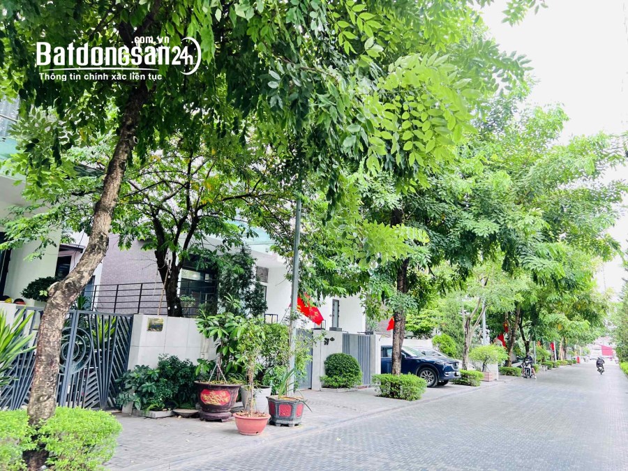 BIỆT THỰ NGUYỄN TUÂN - 200M² - 5 TẦNG + HẦM, Phường Khương Đình (Q Thanh Xuân cũ)