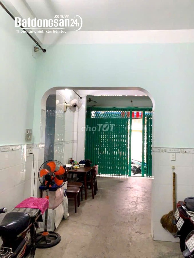 Bán nhà HXH 336 Nguyễn Văn Luông, Phường Phú Lâm (Quận 6 cũ) 2 lầu 1 sân thượng