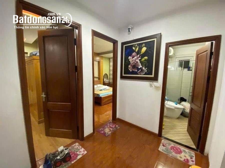 Phố Thái Hà, Phường Đống Đa gara ô tô 7 chỗ, MT khủng 6.6m hiếm trong tầm tiền
