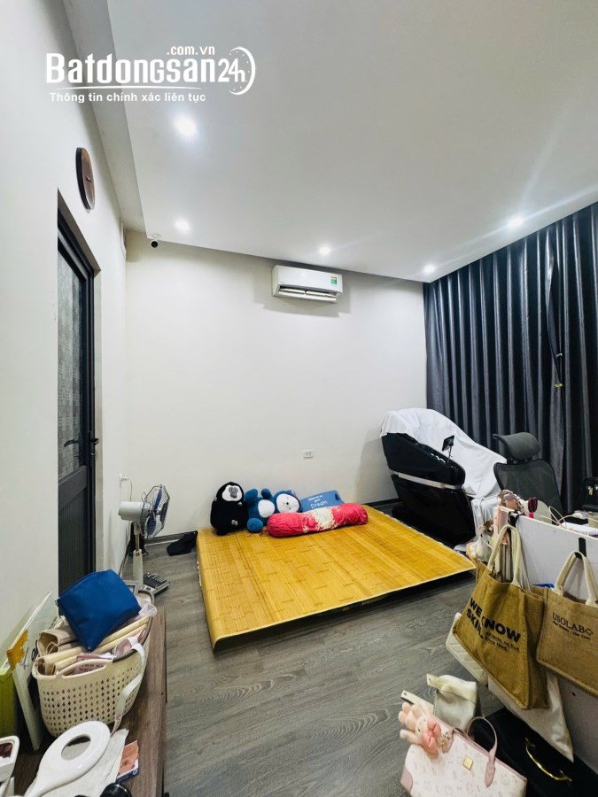 Cho thuê nhà riêng ngõ 6 Bích Câu -  Đống Đa 36m x 4T giá 11 triệu, nhà đẹp - full đồ