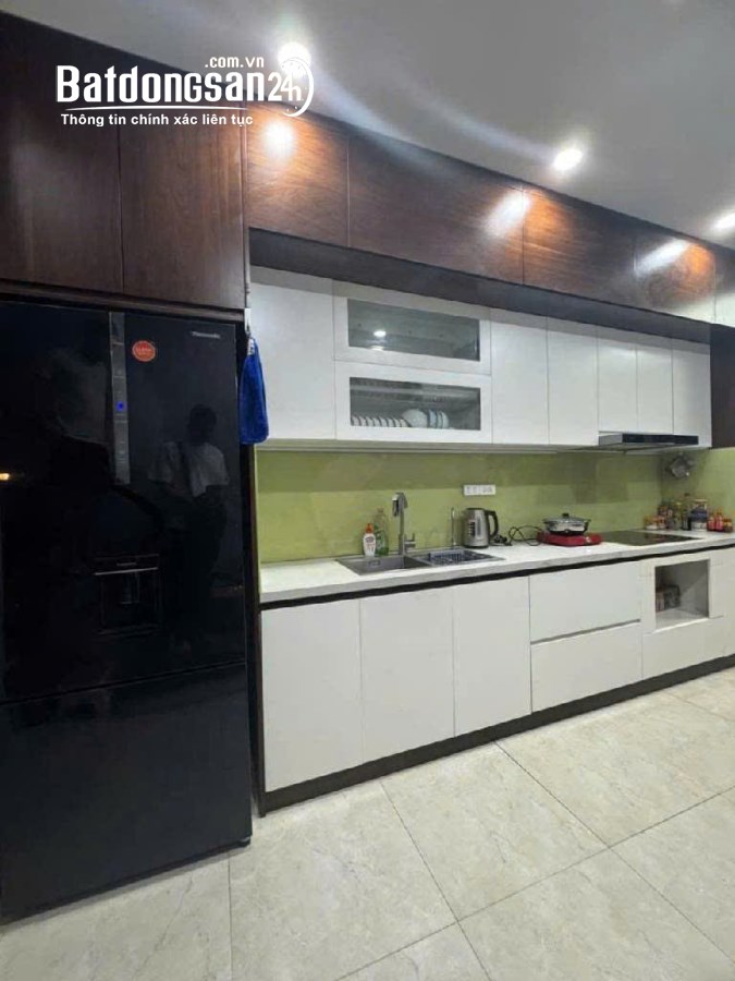 Bán nhà Phố Phùng Chí Kiên, Phường Nghĩa Đô (Q Cầu Giấy cũ),  8 tỷ 9 -30M2 5 TẰNG
