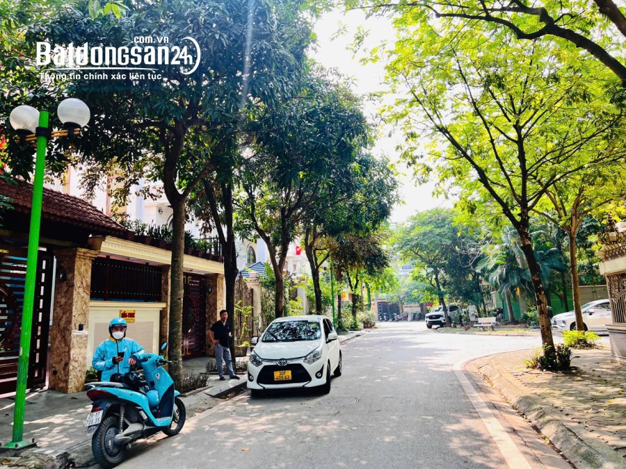 LINH ĐÀM - HOÀNG LIỆT - LÔ ĐẤT 200M2 ĐƯỜNG Ô TÔ - CHIA 2 ĐẾN 3 LÔ BÁN RẤT THANH KHOẢN