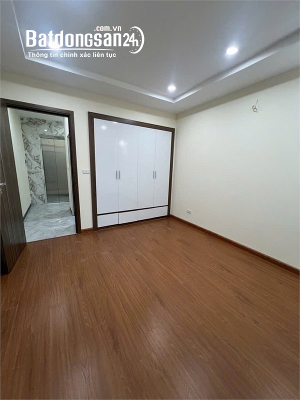 ✨ BÁN NHÀ Sài Đồng – Chu Huy Mân – 71m² – 4 tầng  – 8,9 tỷ, Phường Long Biên