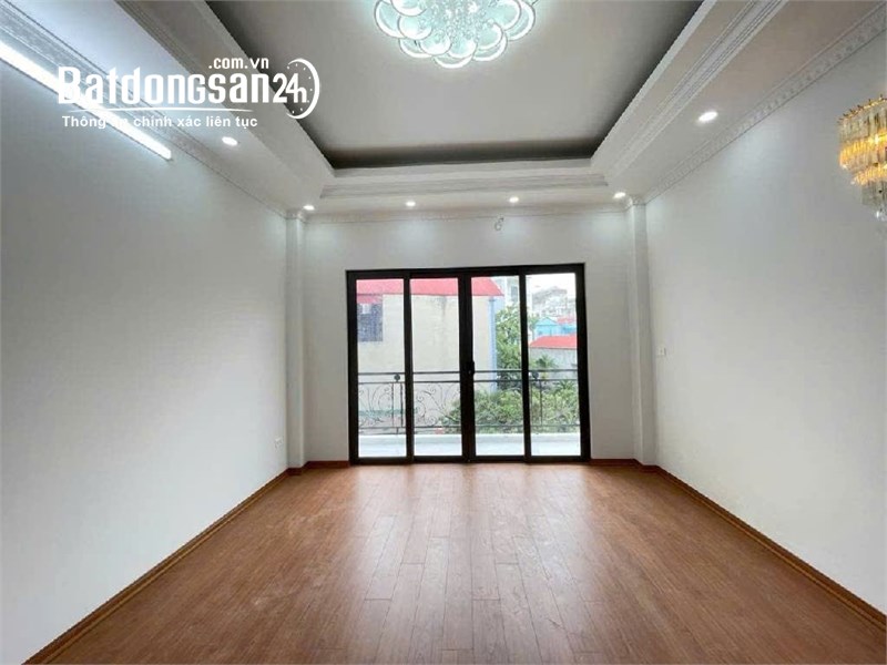 ✨ BÁN NHÀ Sài Đồng – Chu Huy Mân – 71m² – 4 tầng  – 8,9 tỷ, Phường Long Biên