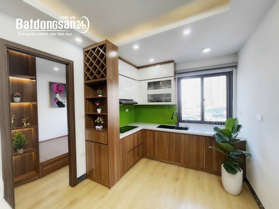 Bán căn hộ CCMN phố Quan Nhân quận Thanh Xuân 50m, 2PN đẹp, đủ đồ giá 2.5 tỷ