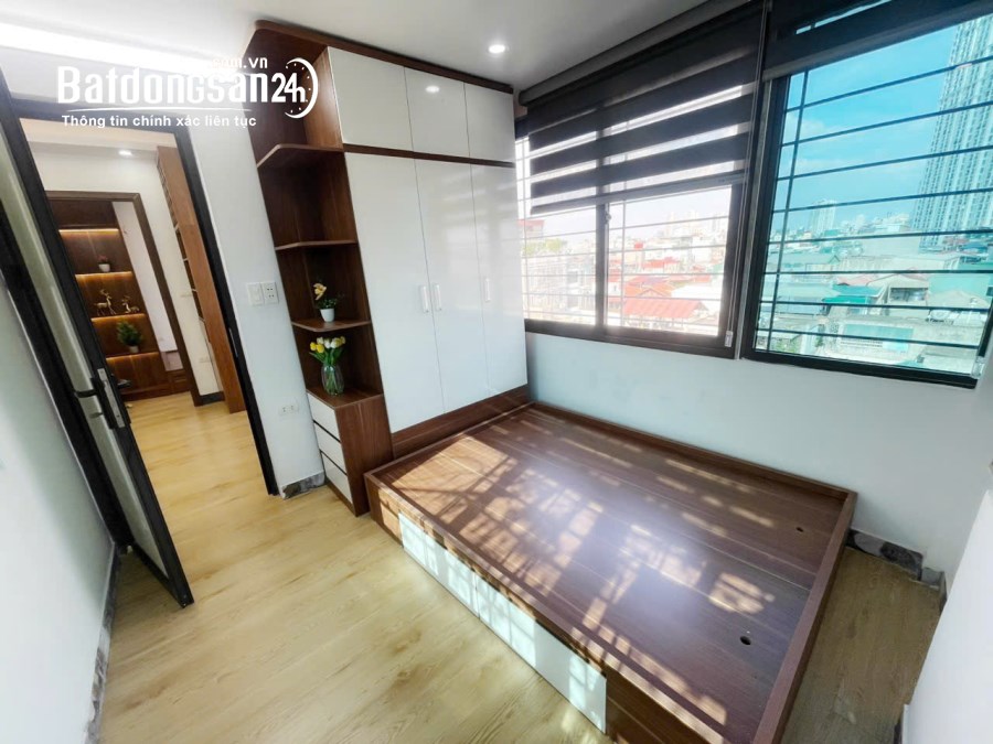 Bán căn hộ CCMN phố Quan Nhân quận Thanh Xuân 50m, 2PN đẹp, đủ đồ giá 2.5 tỷ