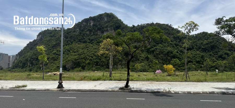 18 tỷ/250m2.Nhà 2M tiền,3tấm,đường Phạm Hữu Nhật,Biển Sơn Thuỷ,Ngũ Hành Sơn, Đà Nẵng