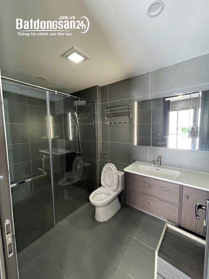 Bán nhà khu Lạc Long Quân, Phường Tây Hồ (Q Tây Hồ cũ), Hà Nội