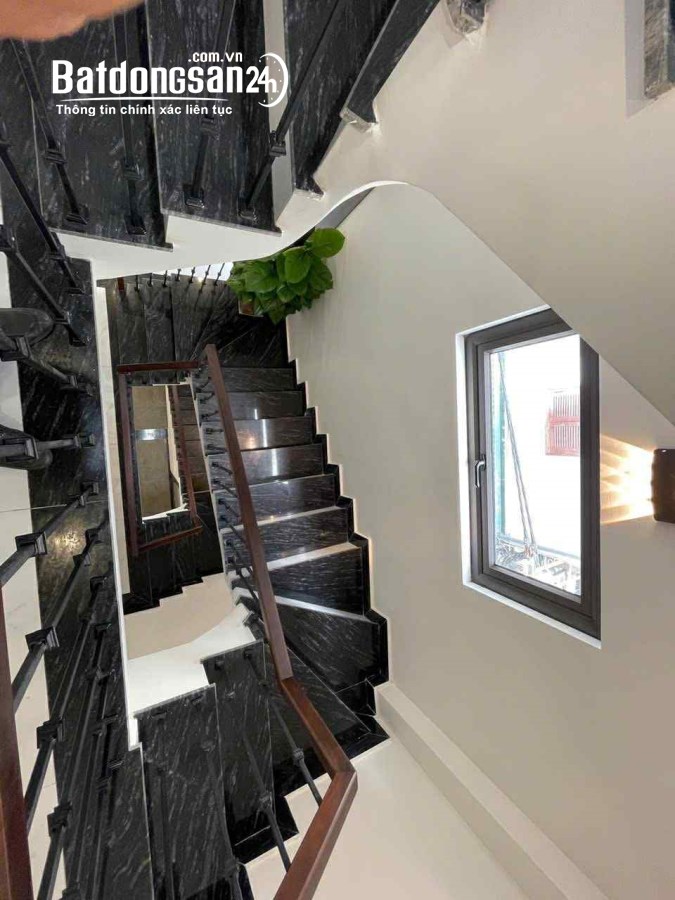 Bán nhà khu Lạc Long Quân, Phường Tây Hồ (Q Tây Hồ cũ), Hà Nội