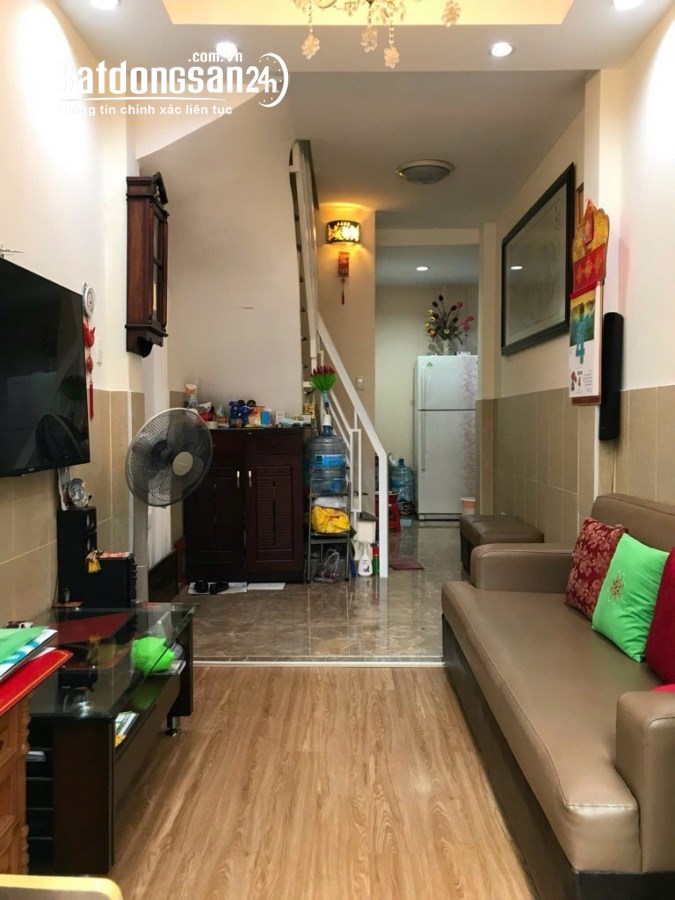 Nhà hẻm Phan Đình Phùng, Phường Cầu Kiệu (Q Phú Nhuận cũ), chỉ 5,x tỷ