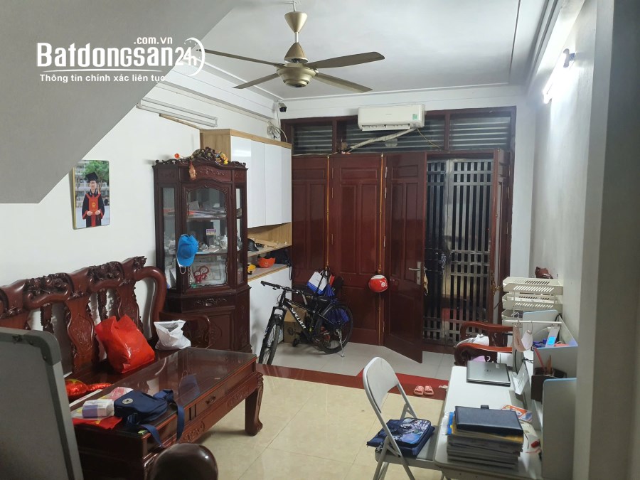 Cho thuê nhà Ngõ 8 Lê Quang Đạo, Phường Phú Đô,Nam Từ Liêm 35m x 5T giá 13 triệu
