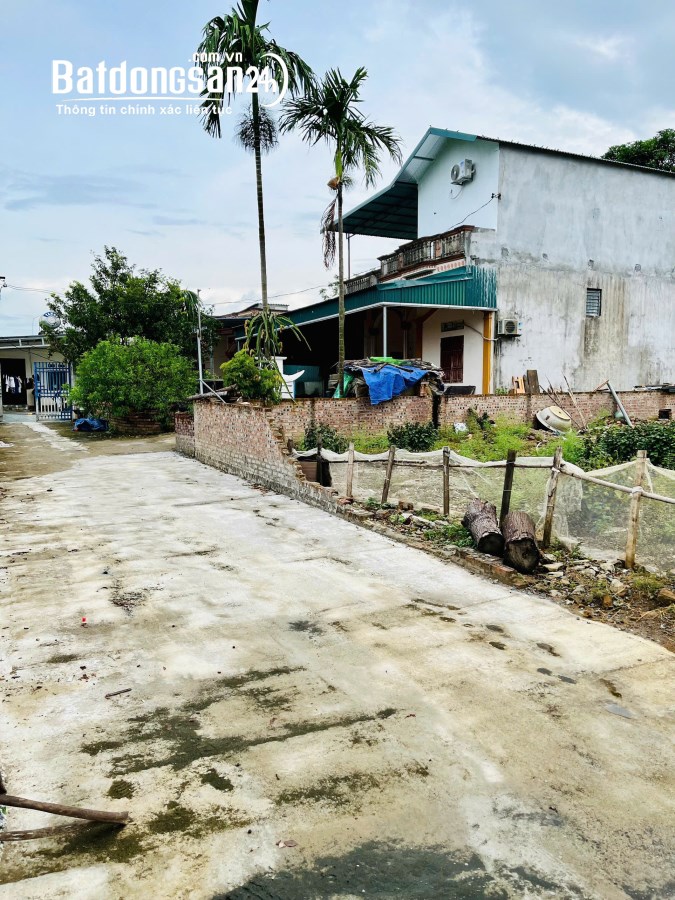 ĐẤT ĐẸP, GIÁ RẺ 300M2 PHÚ CÁT, GẦN ĐƯỜNG QL21 (H Quốc Oai cũ)