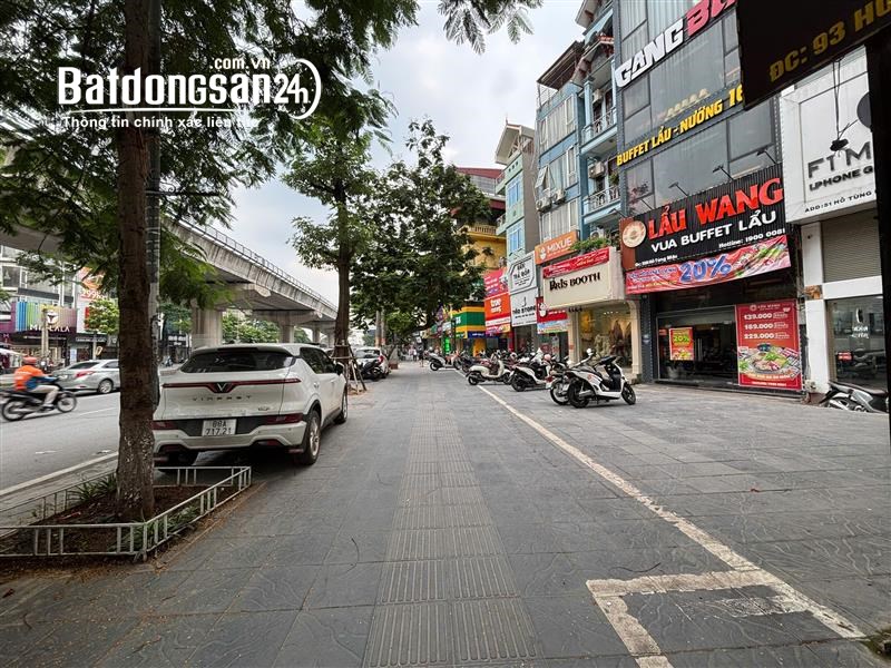 Bán nhà Hồ Tùng Mậu, Ngõ rộng thoáng, Gần phố, Nhà mới đẹp ở luôn, 36m2, Chỉ 8.x tỷ