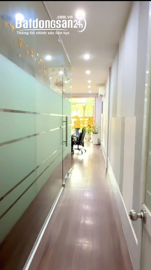 Bán nhà mặt tiền Đường Hoàng Sa, Phường Sài Gòn (Quận 1 cũ), Hồ Chí Minh