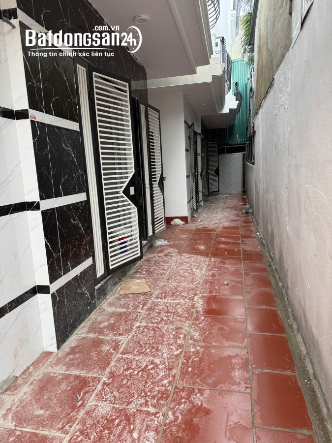 bán nhà thúy lĩnh 30m2 6 tầng đầy đủ công năng oto đỗ cổng Giá 7,5 tỷ