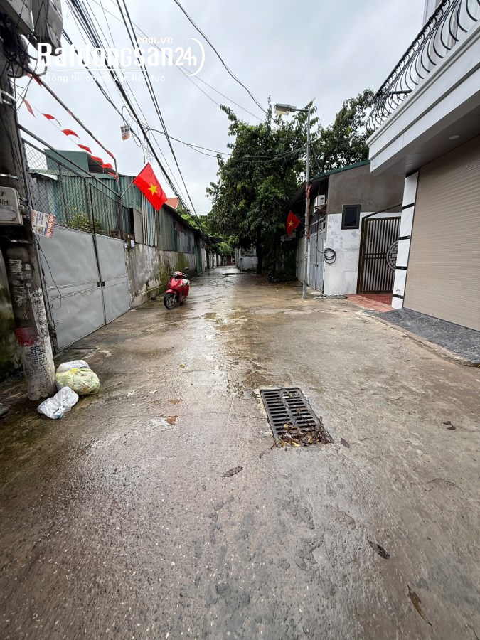 bán nhà thúy lĩnh 30m2 6 tầng đầy đủ công năng oto đỗ cổng Giá 7,5 tỷ