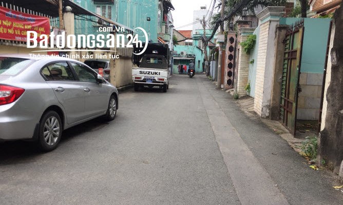 Bán nhà 4 tầng đẹp, 5 phòng ngủ, hẻm 6m, phường 4, Tân Bình, 5 phút tới sân bay, 