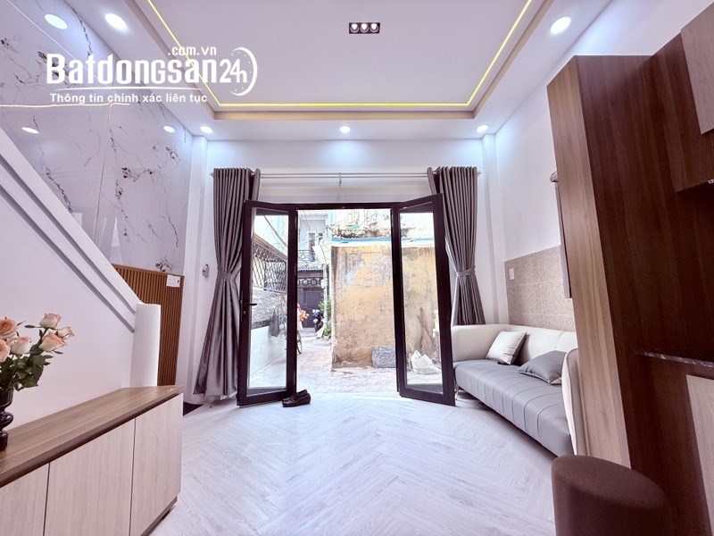 SHR nhỉnh hơn 4 tỷ Thích Quảng Đức, Phường Cầu Kiệu (Q Phú Nhuận cũ), TP Hồ Chí Minh