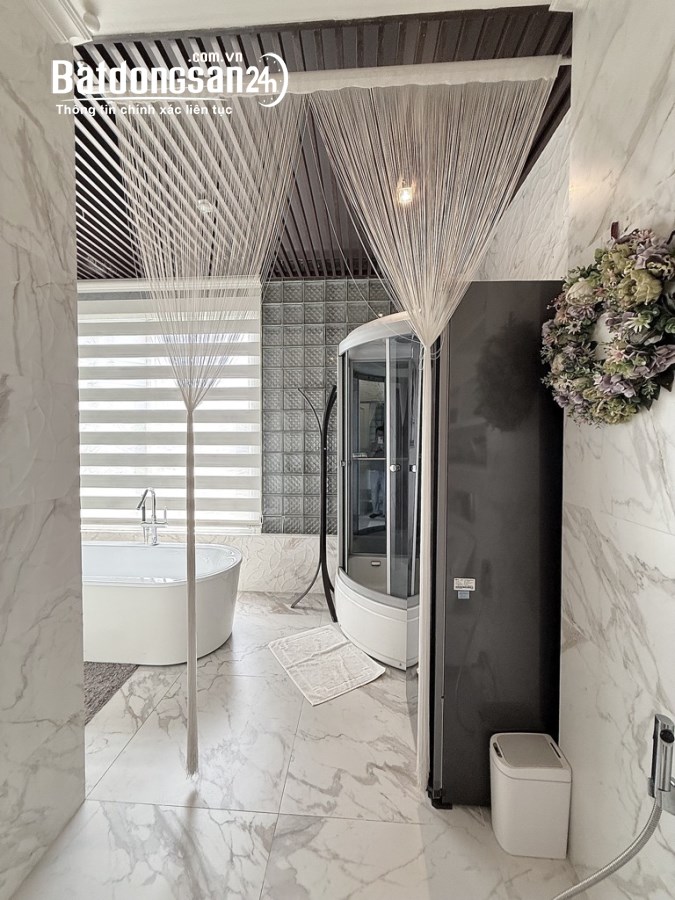 Bán Biệt thự-Villas Phường Long Trường (Quận 9 cũ), Hồ Chí Minh
