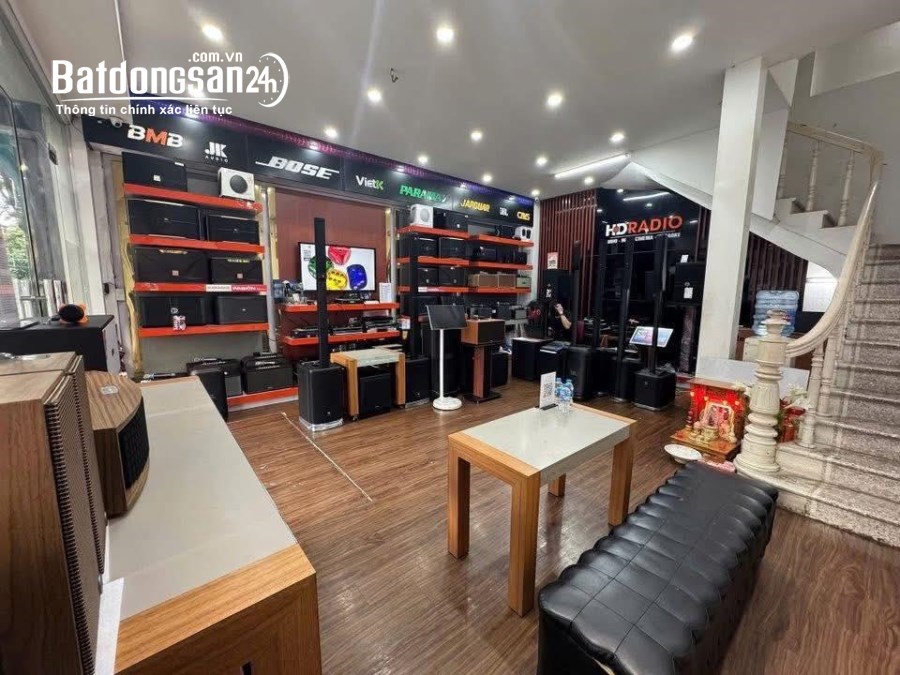 Cho thuê nhà mặt phố Trần Tử Bình - Nghĩa Tân, Cầu Giấy 40m x 7T giá 40 triệu, vỉa hè