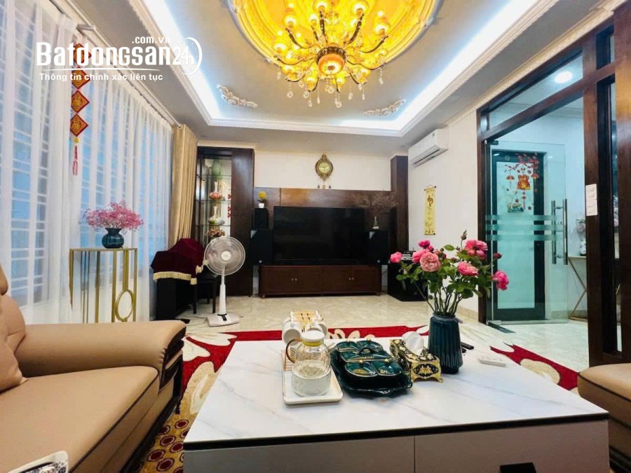 Bán nhà mặt tiền Đường Hà Cầu, Phường Hà Đông (Q Hà Đông cũ), Hà Nội