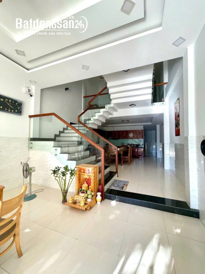 Bán nhà 3 tầng mặt tiền Đường Đoàn Khuê, Phường Ngũ Hành Sơn, Đà Nẵng