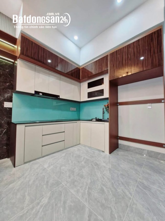 Hạ Giá Bán Gấp Nhà Mặt Tiền Mới Xây Ngay Trung Tâm Thủ Dầu Một 