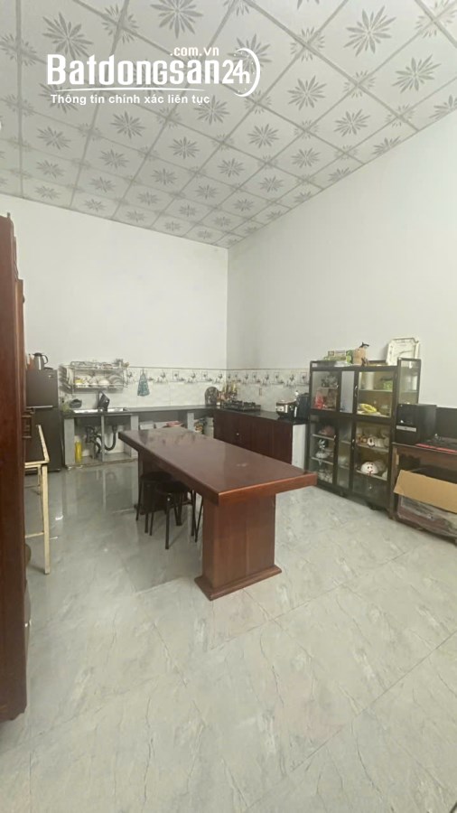 Bán nhà mặt tiền Đường Nơ Trang Gưh, Phường Thành Nhất (TP Buôn Ma Thuột cũ), Đắk Lắk