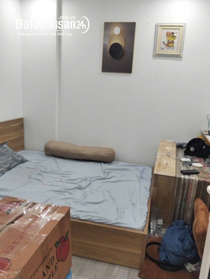 Bán căn CCMN ngõ 252 Tây Sơn, Đống Đa 50M, 2 ngủ giá 2.15 tỷ, nhà đẹp tặng nội thất