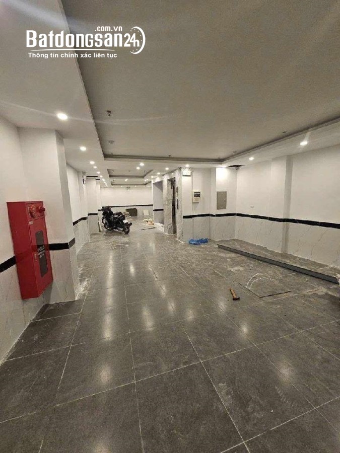 Bán nhà Xuân Đỉnh, 7 tầng thang máy, 100m2, mặt tiền 4.5m, 23.8 tỷ