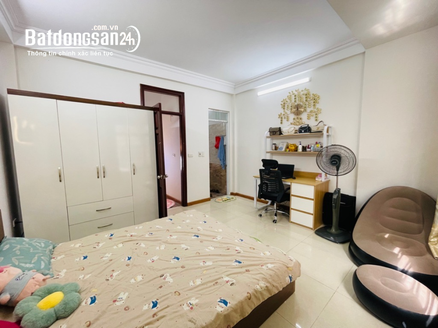 Bán nhà 5 tầng phố Lê Quang Đạo chỉ nhỉnh 7 tỷ, Ngõ rộng thoáng, Đầy đủ tiện ích, 35m