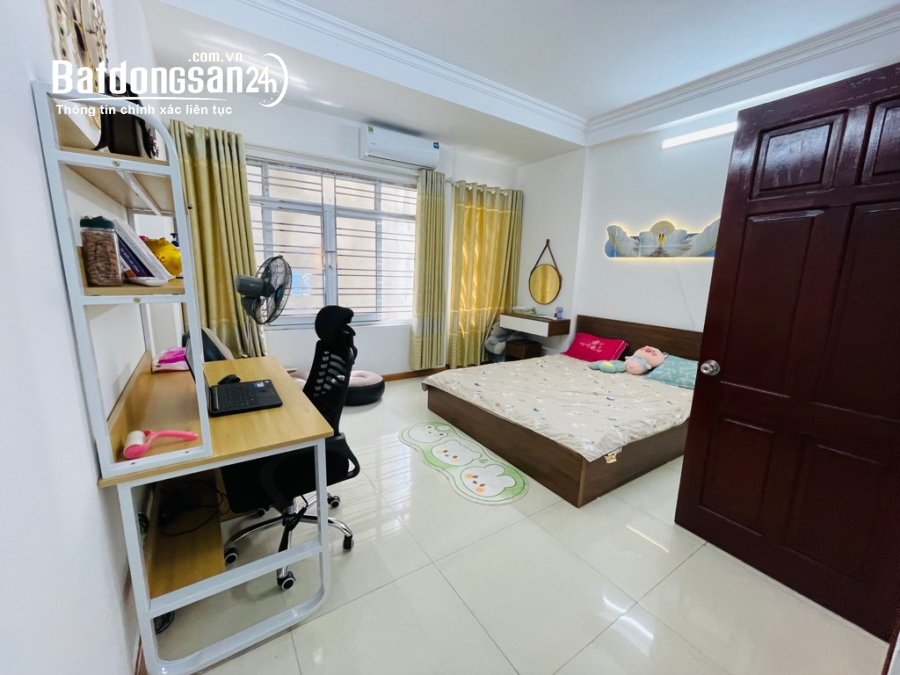 Bán nhà 5 tầng phố Lê Quang Đạo chỉ nhỉnh 7 tỷ, Ngõ rộng thoáng, Đầy đủ tiện ích, 35m