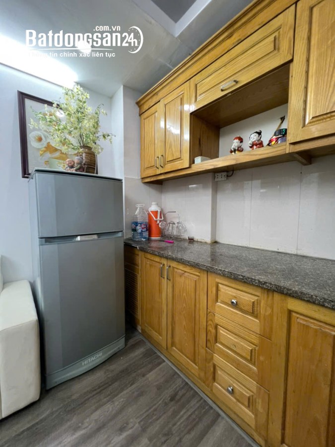 Bán căn hộ CCMN Đại Từ, Hoàng Mai 45m, 2 ngủ đủ đồ đẹp giá 1.77 tỷ, ngõ ô tô thông