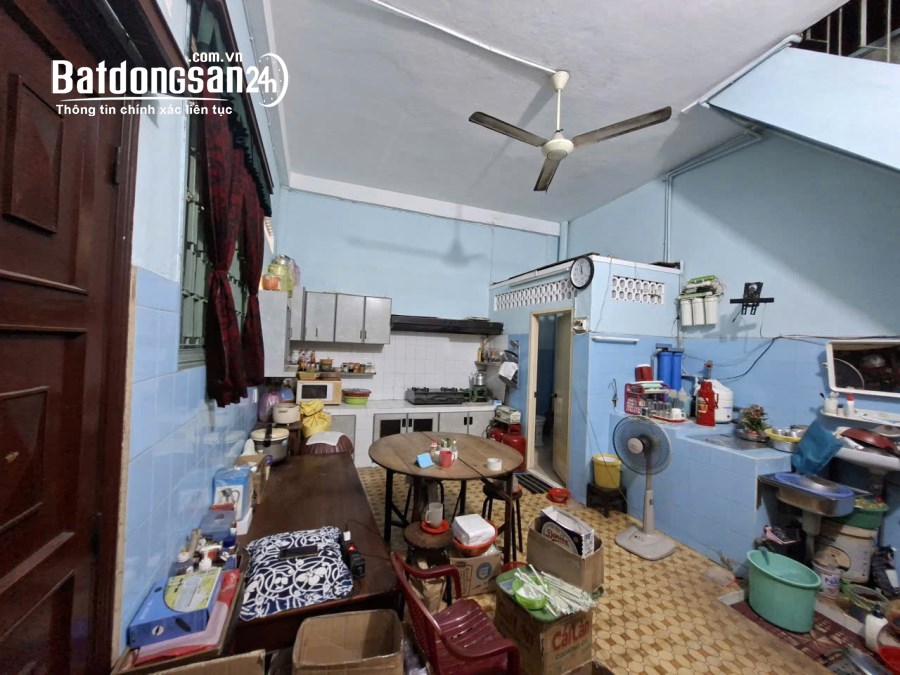 Bán nhà Đường Tô Hiến Thành, Phường Diên Hồng (Quận 10 cũ)76M - 14 Tỷ