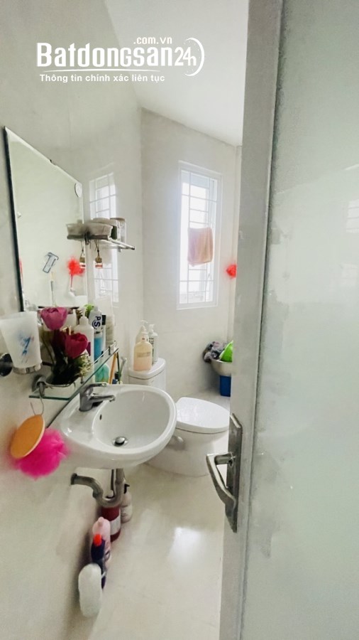  Bán nhà đẹp lô góc 4Tầng -70m2 Nguyễn Đình Chính, Phường Cầu Kiệu (Q Phú Nhuận cũ) 8,9tỷ