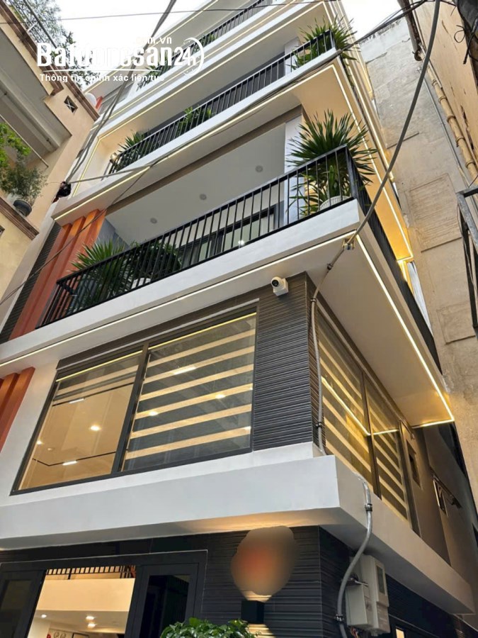 Bán nhà mặt tiền Đường Tôn Thất Tùng, Phường Bến Thành (Quận 1 cũ), Hồ Chí Minh