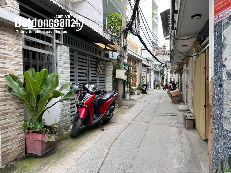 NHÀ ĐẸP NGUYỄN VĂN QUỲ - GẦN HUỲNH TẤN PHÁT - 3 TẦNG MỚI
