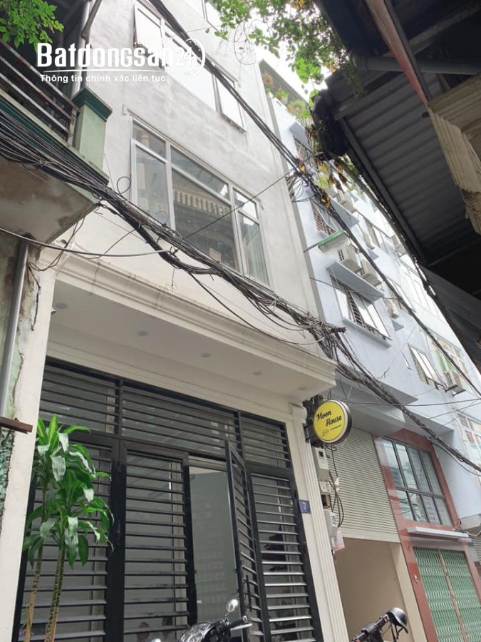 Bán Nhanh Nhà Xã Đàn, Đống Đa,ngõ thông tứ tung,3 gác tránh,ở sướng