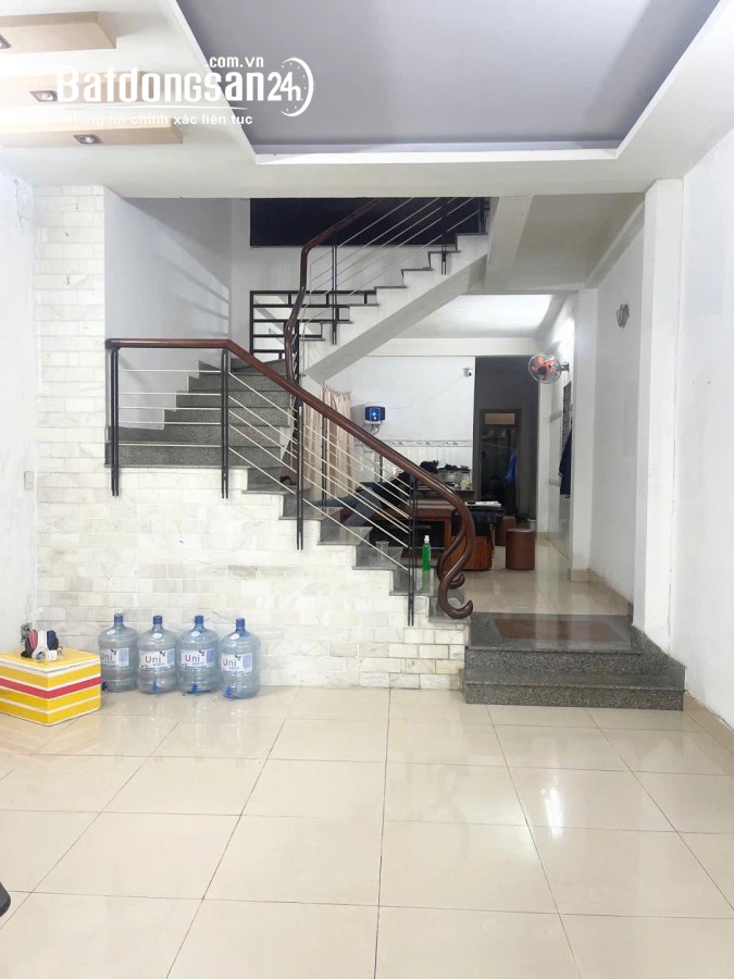Bán nhà mặt tiền Đường Núi Thành, Phường Hải Châu Đà Nẵng