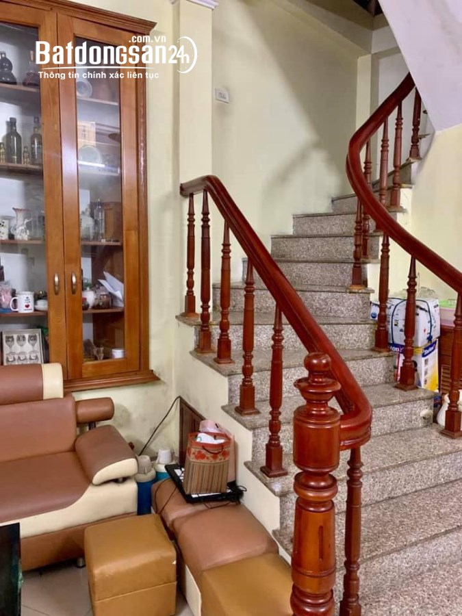Cần bán nhanh nhà Thái Hà 42M2 –Lô góc 2 THOÁNG rực rỡ–VIP Đống Đa – oto–7.9 tỷ