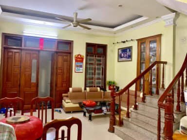 Cần bán nhanh nhà Thái Hà 42M2 –Lô góc 2 THOÁNG rực rỡ–VIP Đống Đa – oto–7.9 tỷ