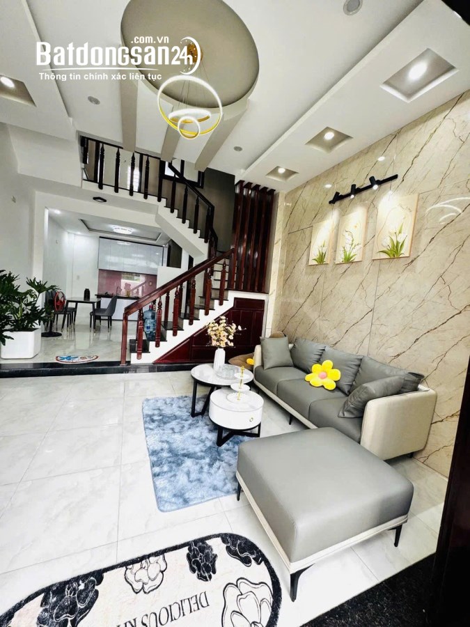 Bán nhà mặt tiền Đường Chế Lan Viên dòng tiền 20tr/tháng