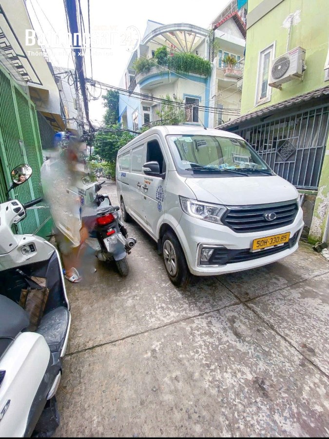 Cách Mạng Tháng Tám  - Xe Hơi Thông - Gần Mặt Tiền - 11 Tỷ