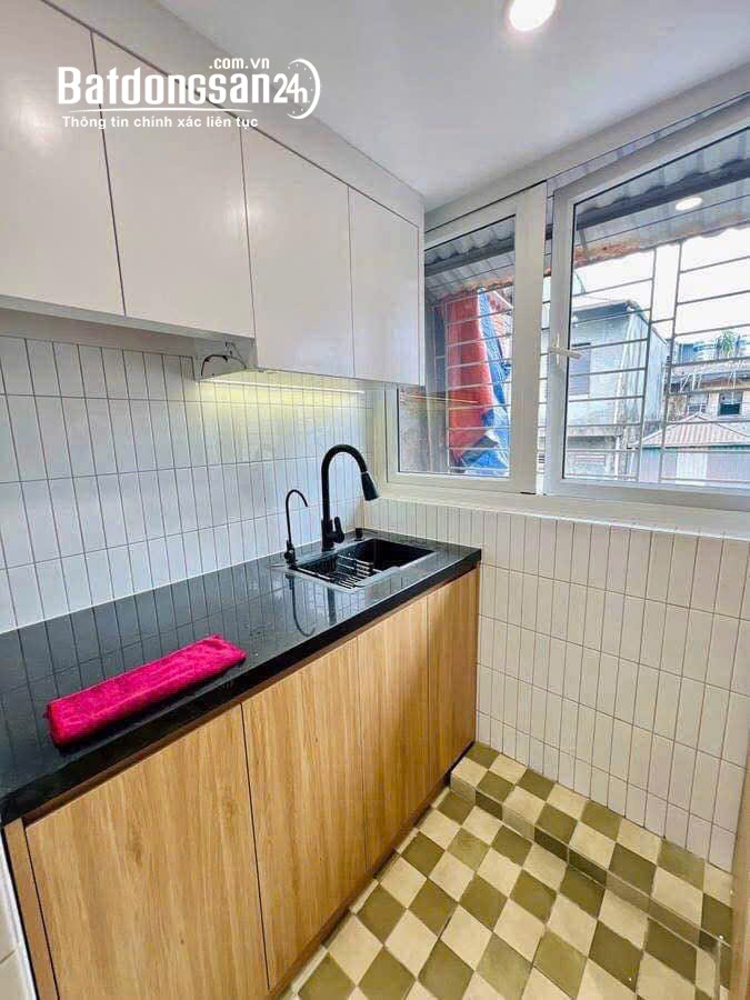 Bán tập thể SIÊU ĐẸP Lò Đúc - Hai Bà Trưng DTSD 51m, 2PN giá 2.95 tỷ, gần hồ
