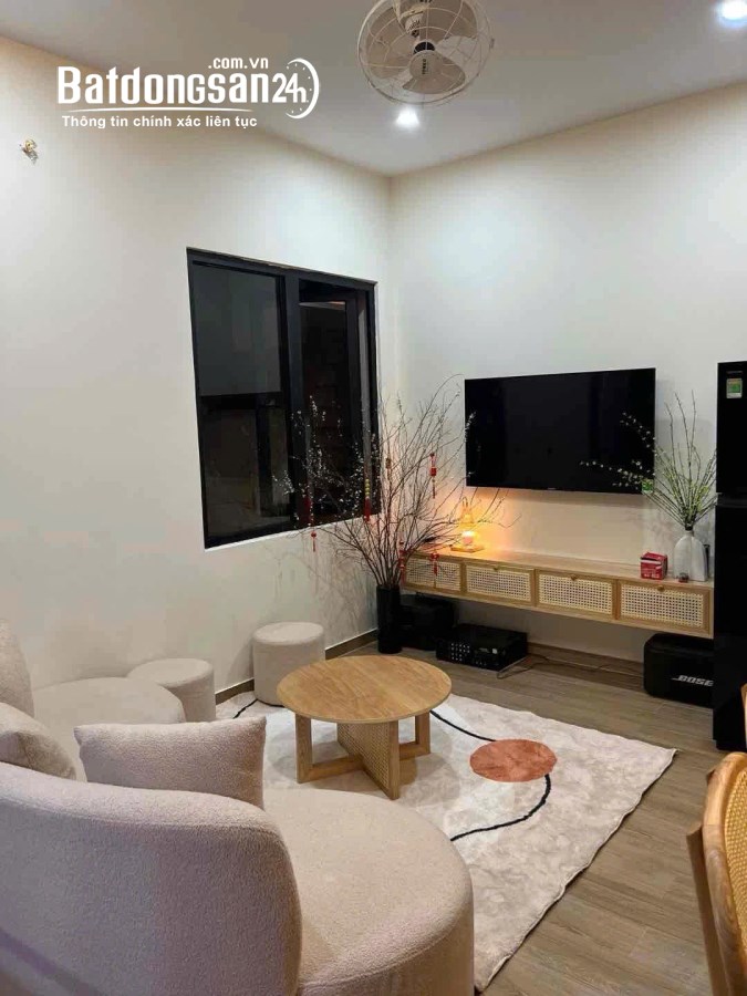 CĂN HỘ 4 TẦNG 1 TUM, THANG MÁY - TRUNG TÂM HOÀ CƯỜNG BẮC