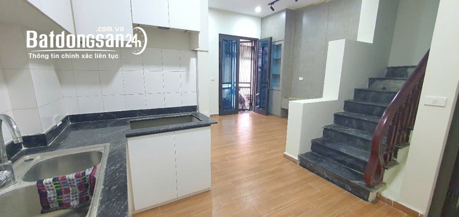 BÁN GẤP NHÀ- 36 M2- 5 TẦNG- QUAN NHÂN – THANH XUÂN- 6,85 TỶ