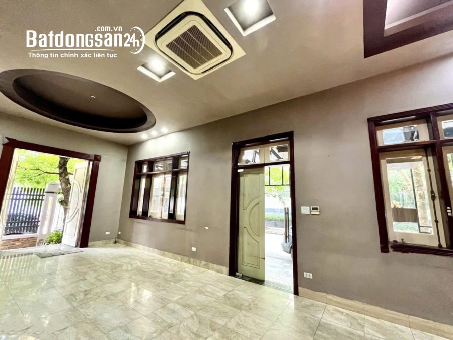 Cho thuê BT cao cấp lô góc Nguyễn Chánh, Cầu Giấy 120m x 4T, vỉa hè, HẦM, Ô TÔ - KD