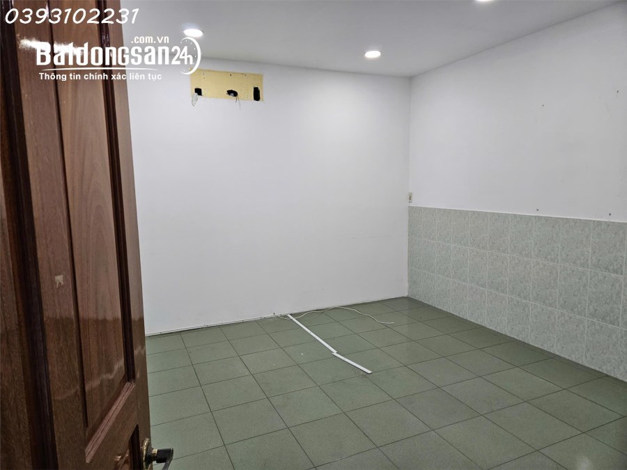 Bán nhà mặt tiền số 81 Trần Văn Khéo, Ninh Kiều, Cần Thơ, DT 4m x 16m, giá: 20 tỷ