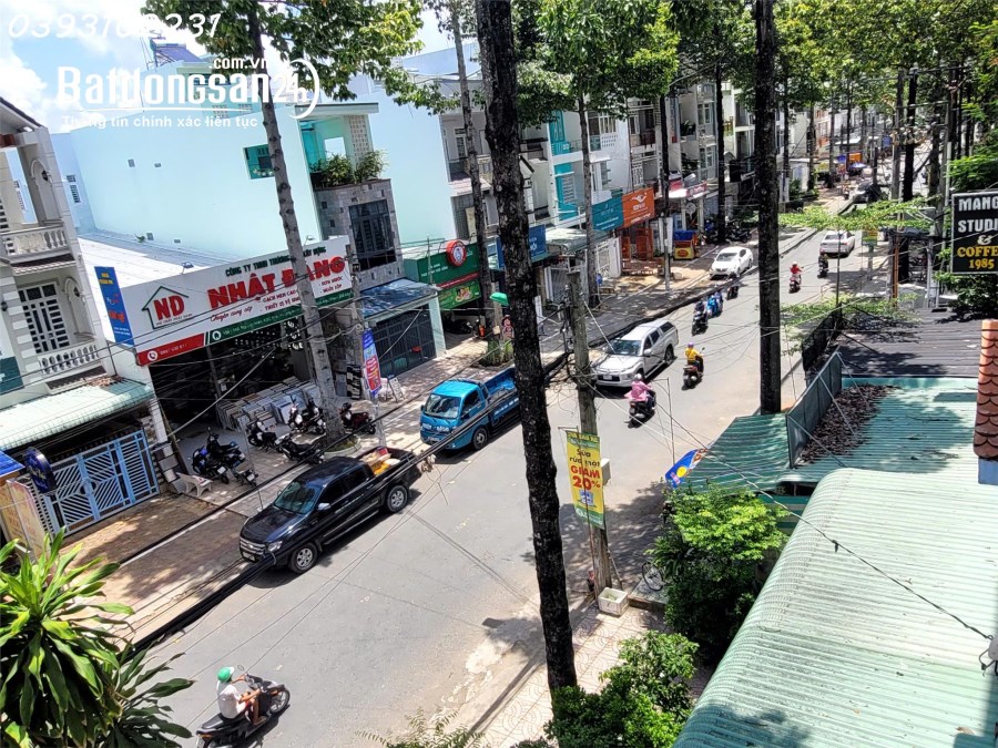 Bán nhà mặt tiền số 153 Nguyễn Hiền, P.Ninh Kiều, Cần Thơ, DT 4.5m x 20m, giá:10,5 tỷ