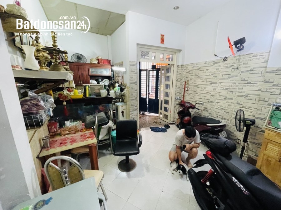 BÁN NHÀ ĐẸP 5 TẦNG – NGAY CHỢ PHẠM VĂN HẢI – TRUNG TÂM TÂN BÌNH – GIÁ CHỈ 5,8 TỶ